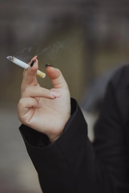 Dlaczego media społecznościowe uzależniają? Kiedy trzeba zgłosić się po pomoc?